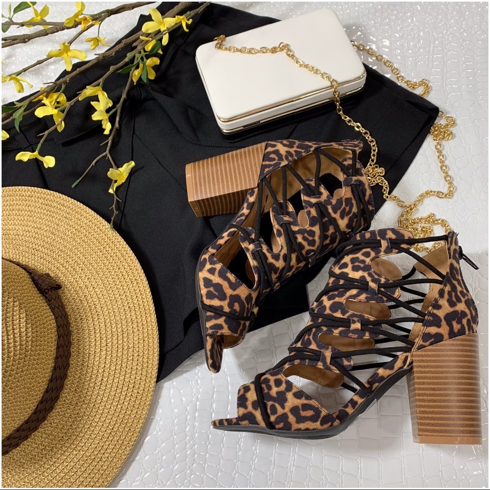 LAST ONE✨Leopard Print  Strappy Open Toe Bootie - Picture 3 of 5